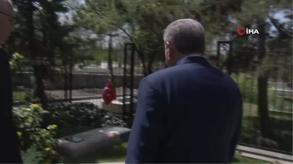 Meclis Başkanı Şentop: " Bunu iade ettik zira TBMM\'de aziz milletimize ve bizim tarihimize hakaret edilmesine asla müsaade etmeyiz"