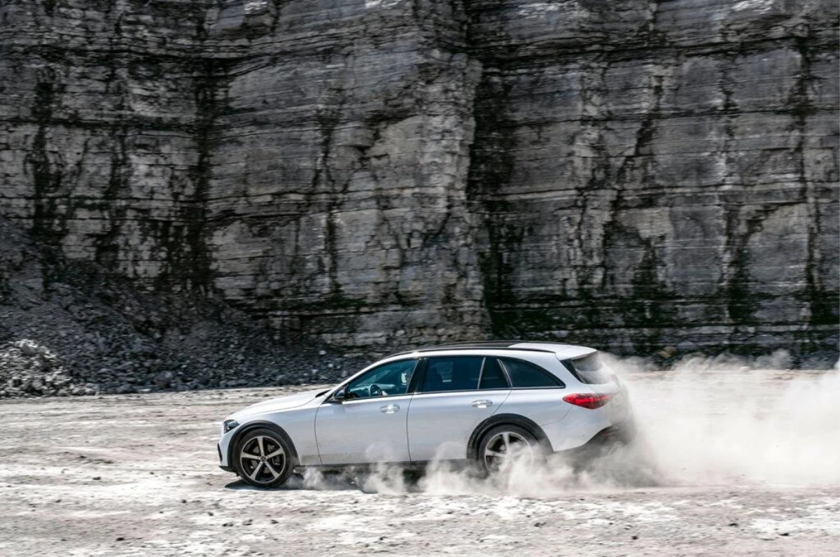 Station Wagon geri döndü: Mercedes-Benz C-Serisi All-Terrain Türkiye\'de!