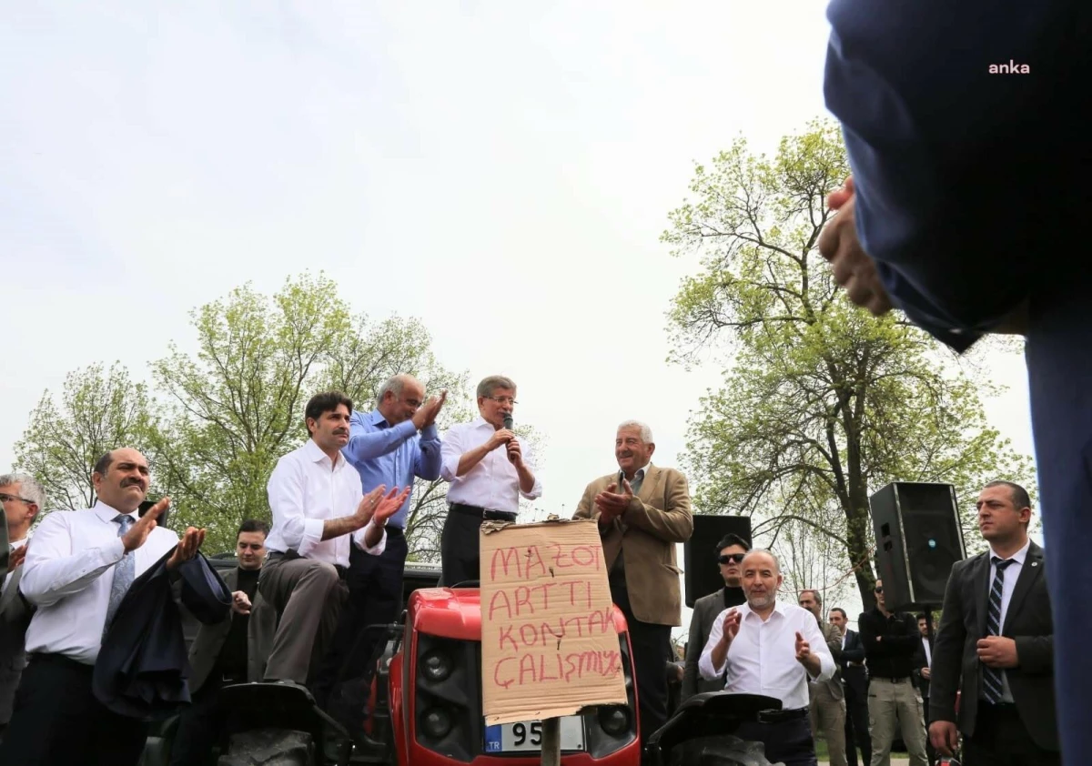 Davutoğlu\'ndan Çiftçilere: "Gelecek Partisi İktidarında Tarım Birinci Önceliğimiz Olacak"
