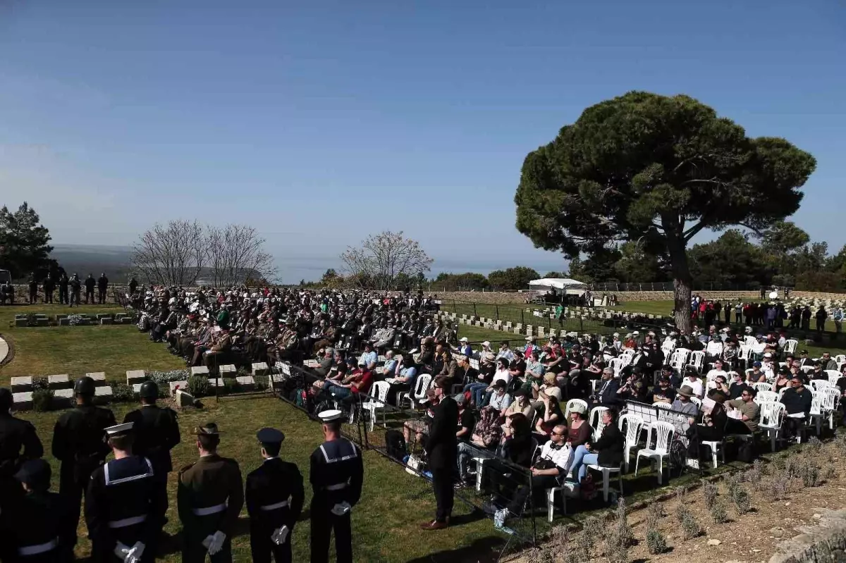 Çanakkale Kara Savaşları\'nın yıl dönümünde Lone Pine Anıtı\'nda anma töreni düzenlendi