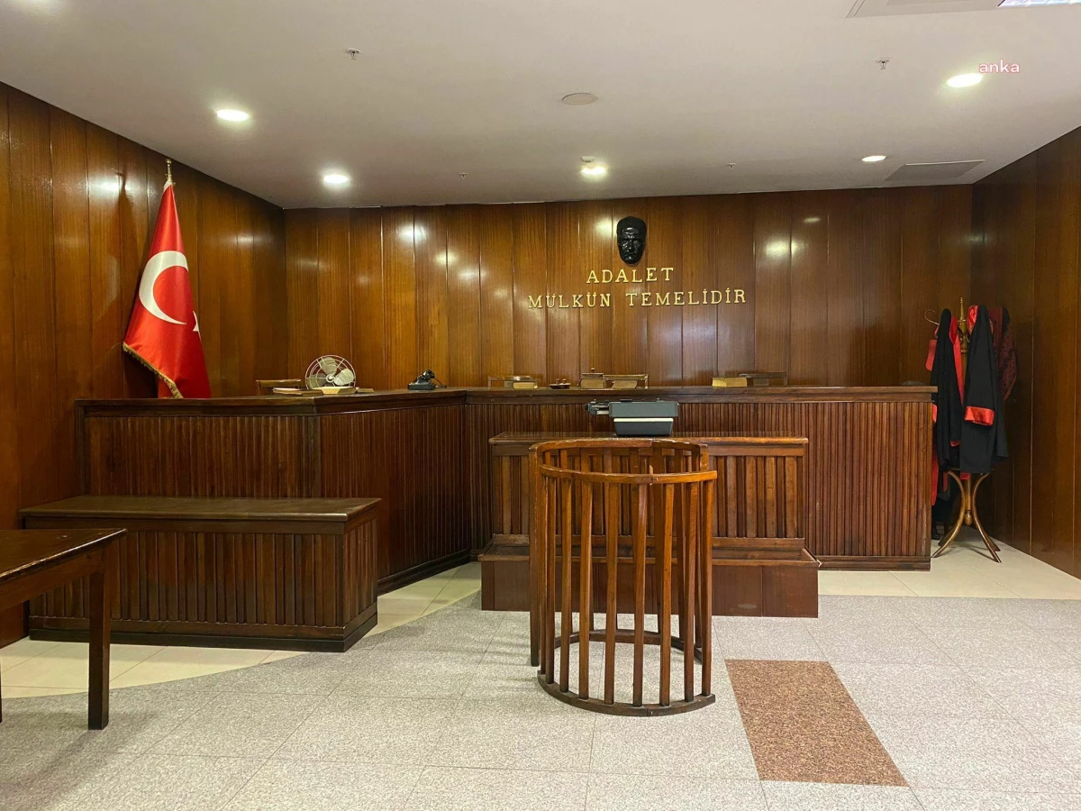 Son dakika haber: DİSK Genel Başkanı Arzu Çerkezoğlu\'nun arasında bulunduğu 15 sendika yöneticisine 1 Mayıs Davası\'nda beraat