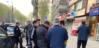 Fatih Millet Caddesi'nde oksijen tüpüyle kuyumcu soydular