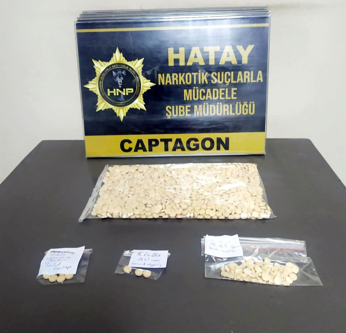 Hatay\'da 974 adet uyuşturucu hap ele geçirildi