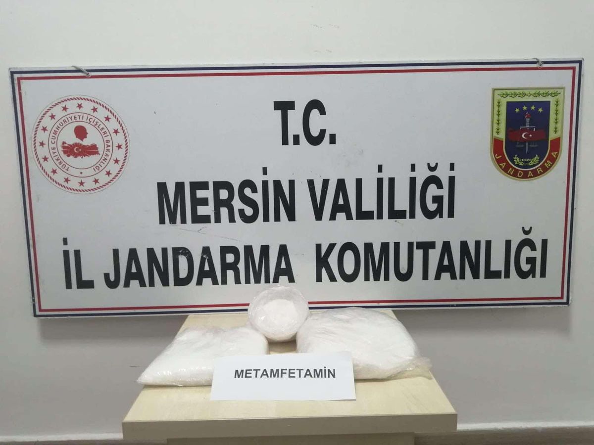 Mersin\'de 3 kilo 500 gram sentetik uyuşturucu ele geçirildi