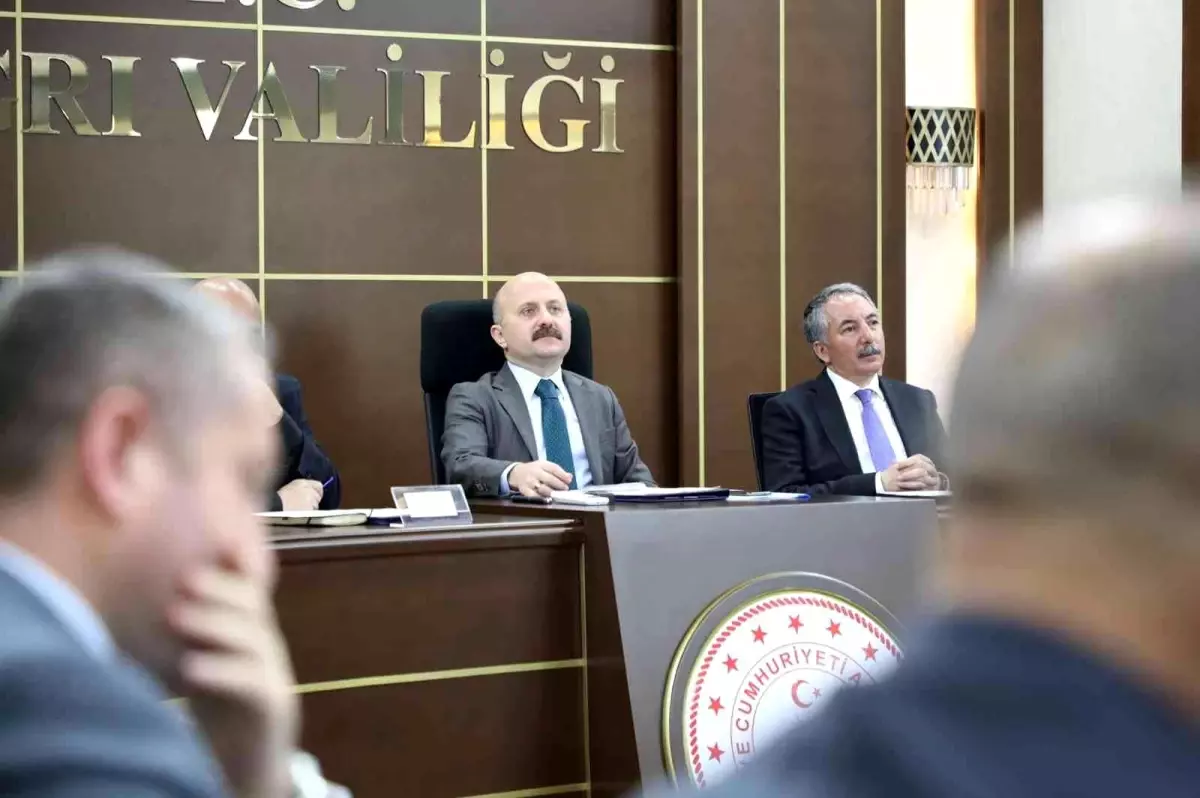 Vali Varol başkanlığında çocuk koruma il koordinasyon kurulu toplantısı düzenlendi