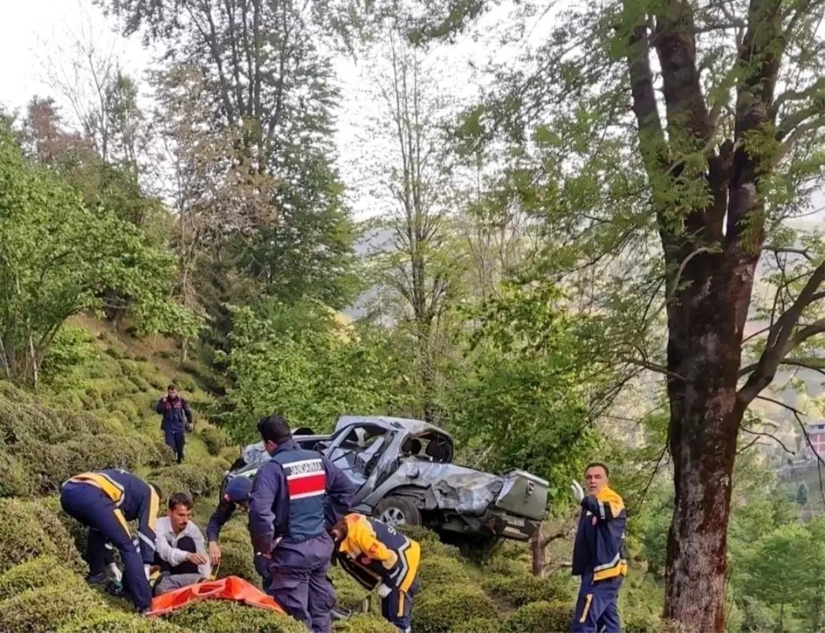 Artvin\'de trafik kazası: 1 ölü, 3 yaralı