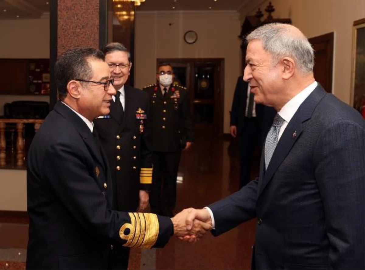 Bakan Akar, Brezilya Deniz Kuvvetleri Komutanı Santos\'u kabul etti