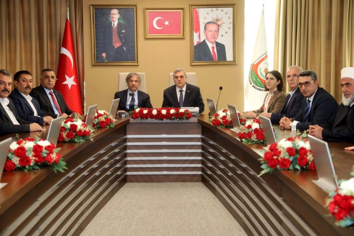 Kültür ve Turizm Bakan Yardımcısı Demircan\'dan, Şanlıurfa Büyükşehir Belediyesi\'ne ziyaret