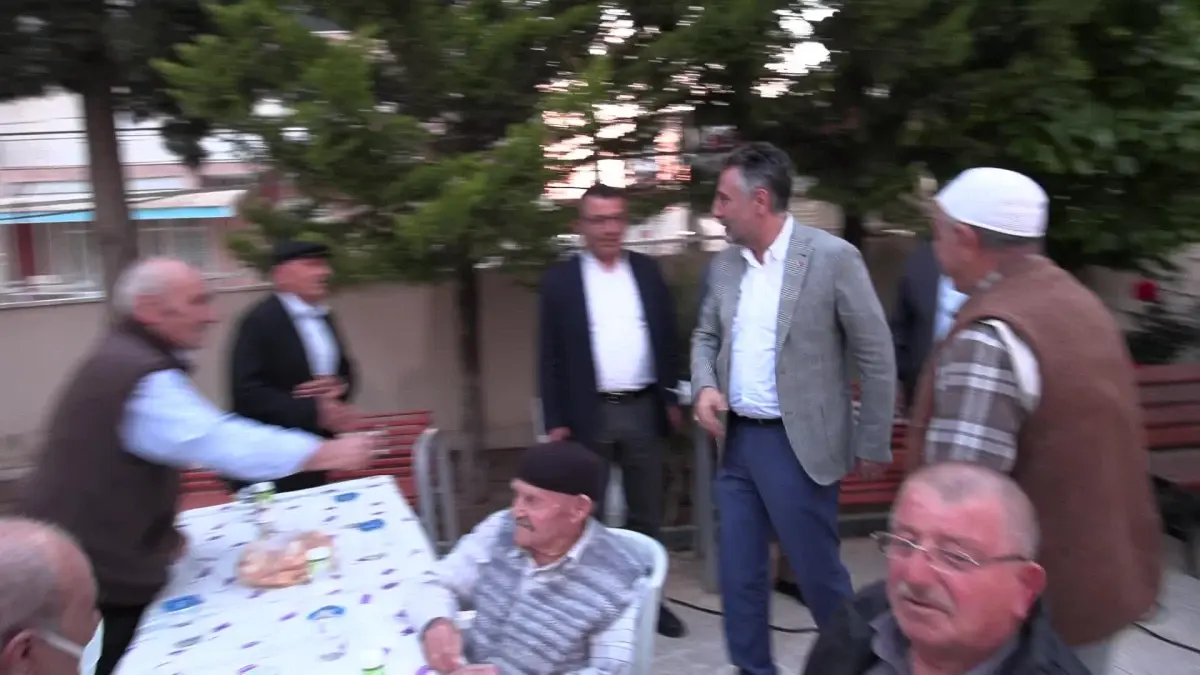 Bayraklı Belediye Başkanı Sandal: "Dayanışmamız Hiç Bozulmasın"