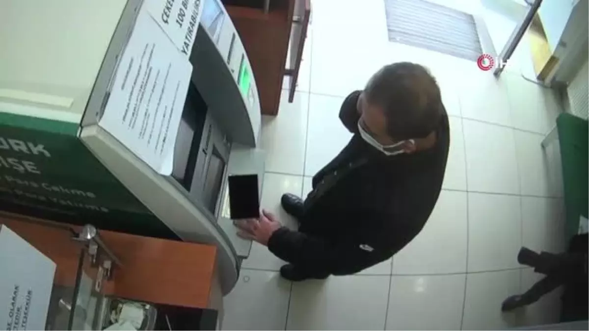 Son dakika haberi! Kendini Başkan Yardımcısı olarak tanıtan dolandırıcı önce kameraya sonra polise yakalandı