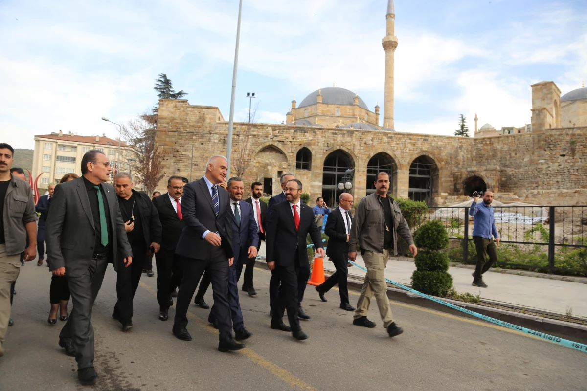 Kültür ve Turizm Bakanı Ersoy turizm hedeflerini değerlendirdi Açıklaması