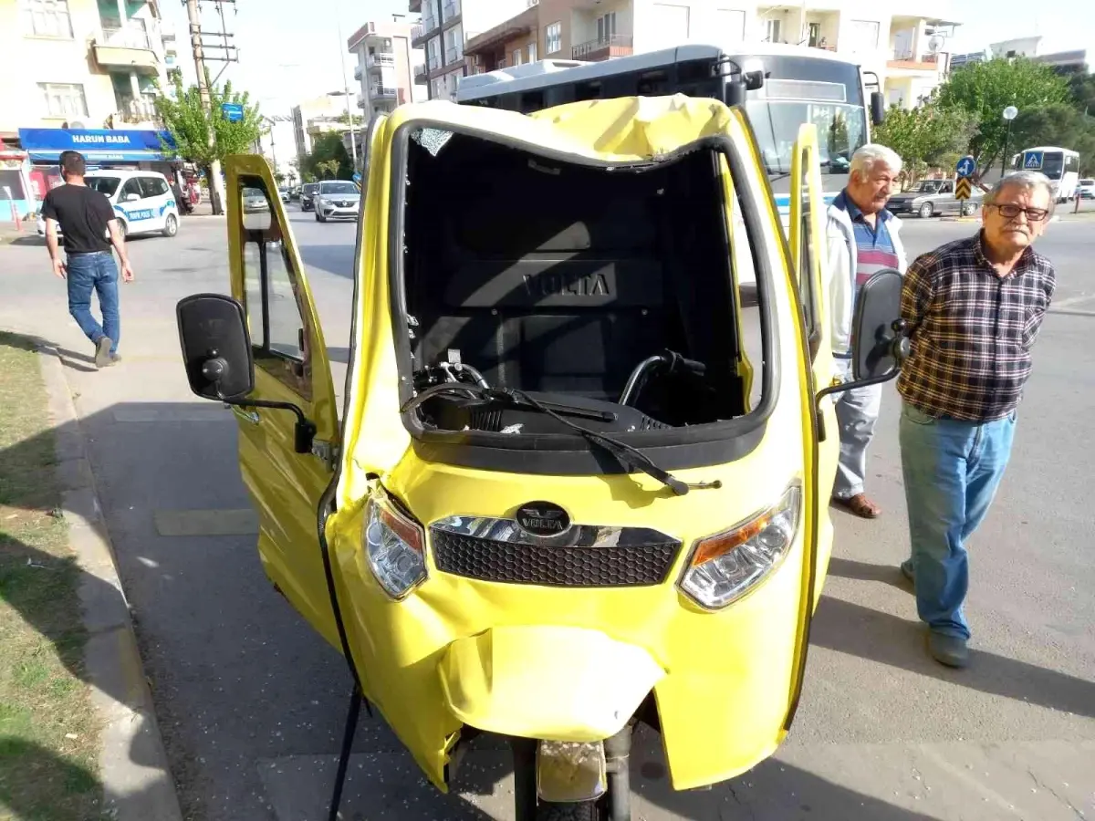 Son dakika: Otomobile çarpmamak isterken kaza yaptı: 1 yaralı