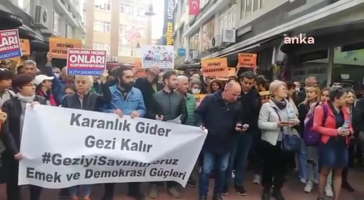 Samsun\'da Gezi Davası Protestosu: "Verilen Ağır Cezalar Topluma Gözdağı Verme Çabasıdır"