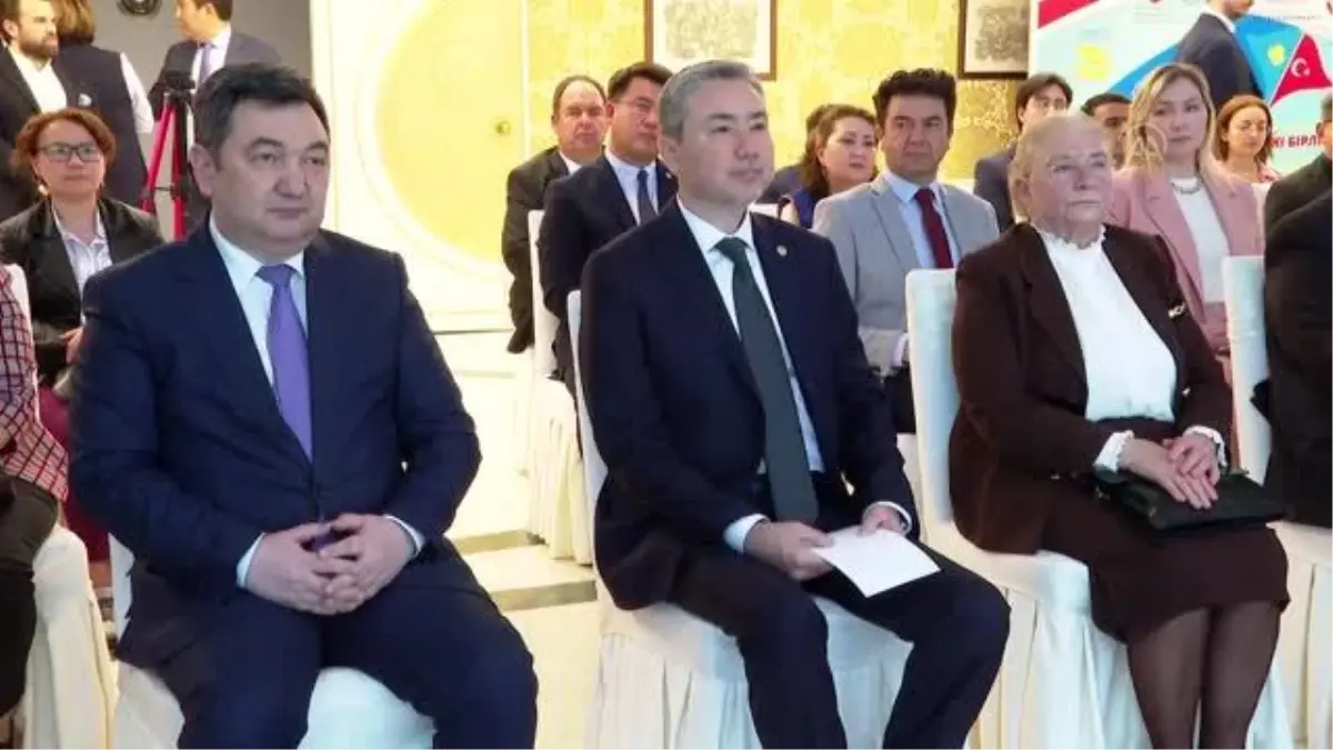 Uluslararası Türk Akademisi, 'Büyük Şahsiyetler ve Türk Dünyası' etkinliği düzenledi