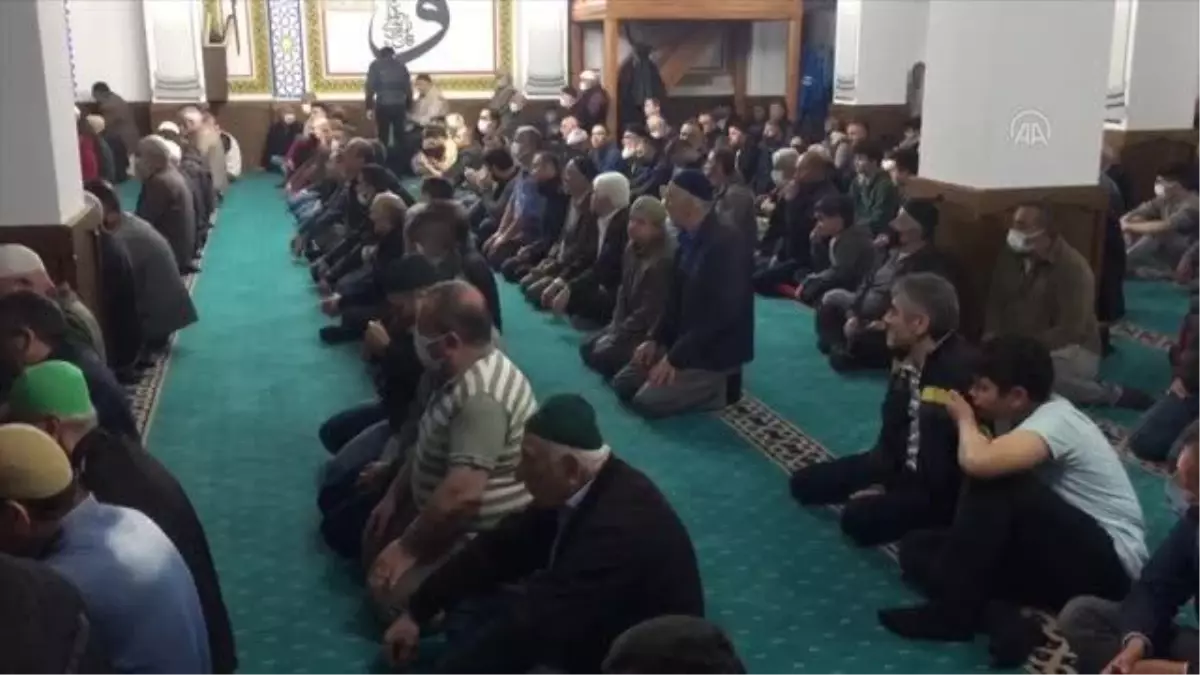 Zonguldak'ta Kadir Gecesi idrak ediliyor