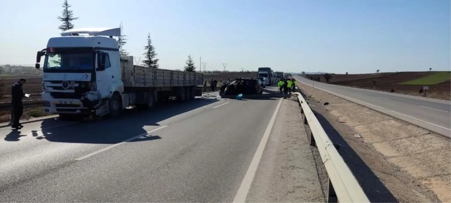 Afyonkarahisar\'da trafik kazası: 1 ölü