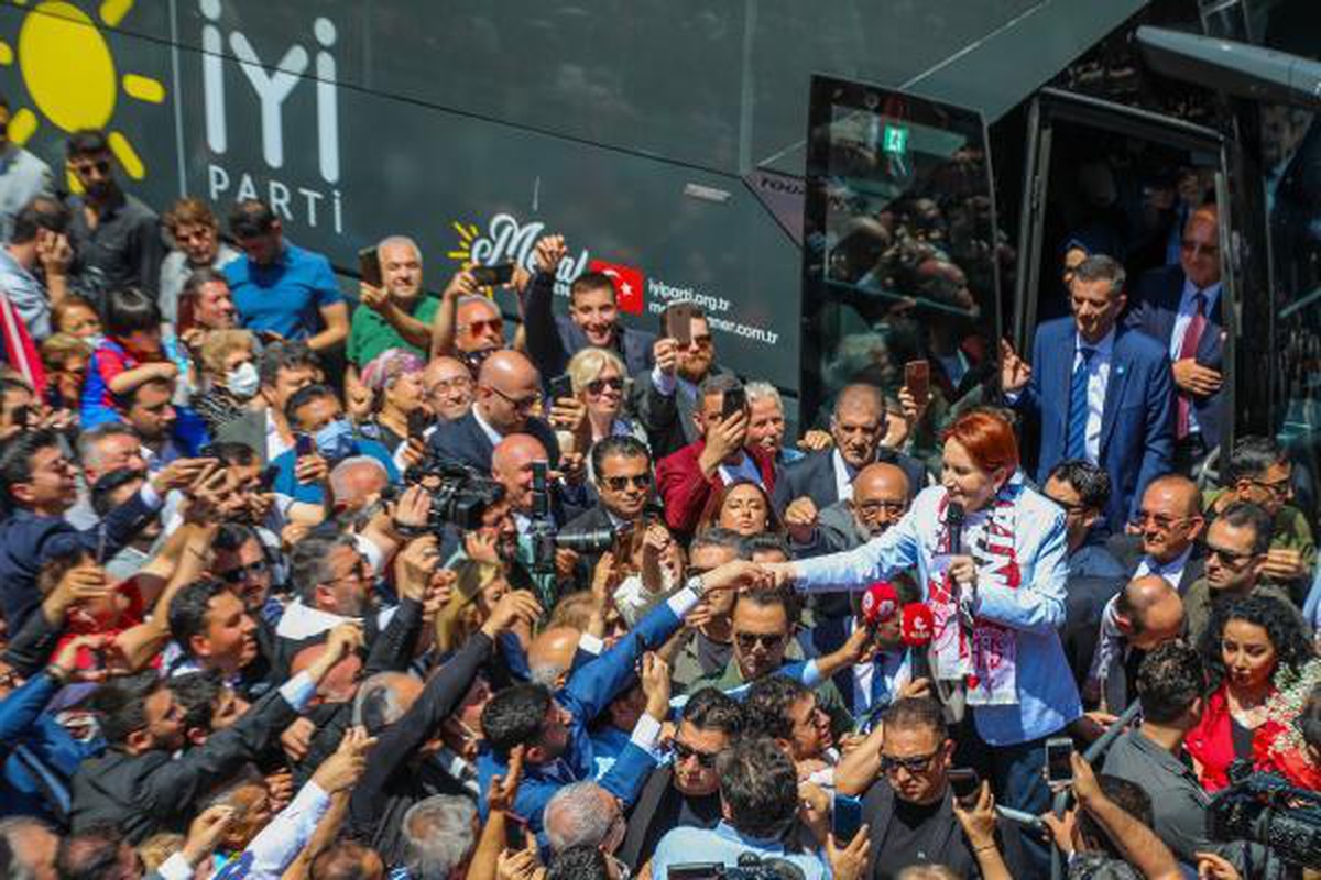 Akşener: Bu harami düzeni birlikte yıkacağız (2)