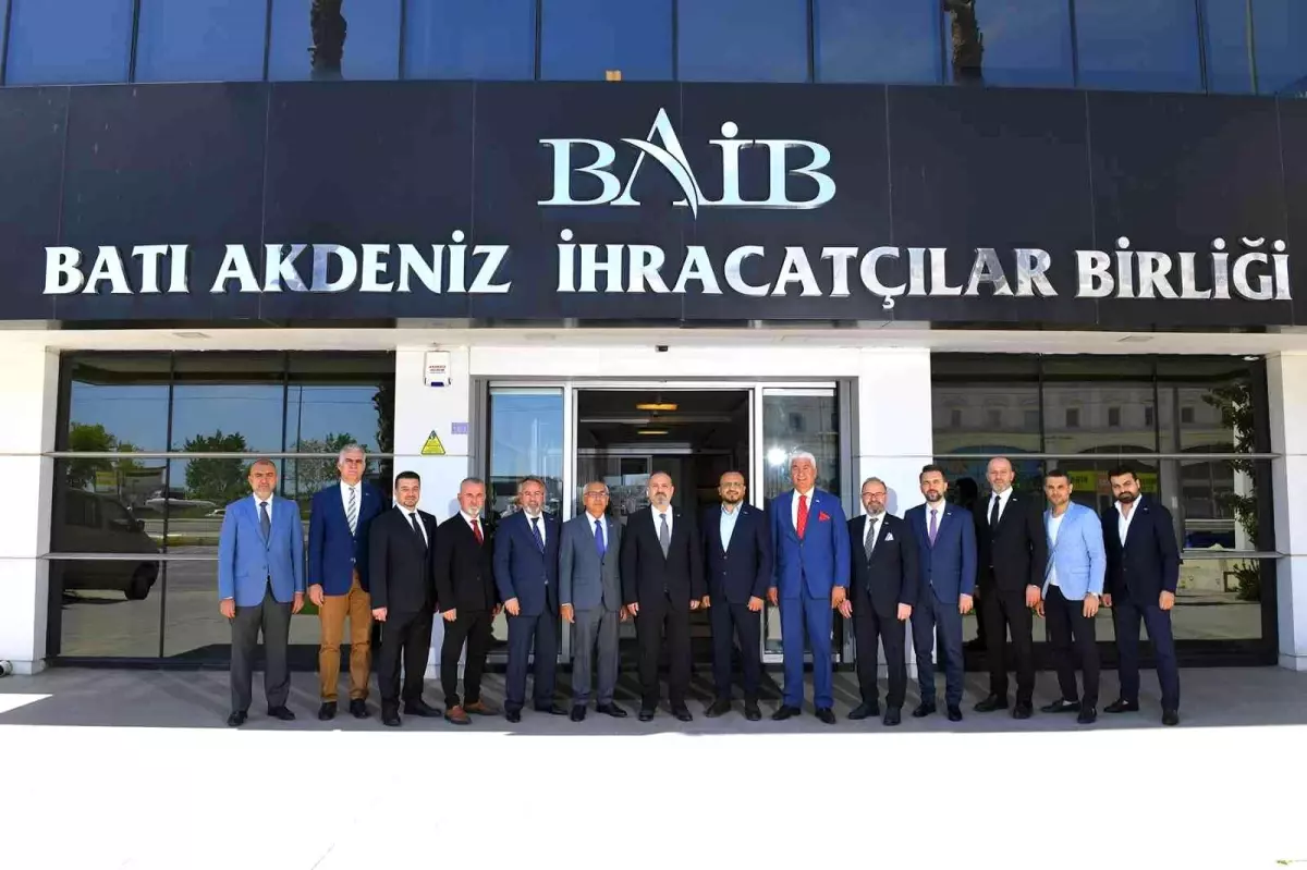 Batı Akdeniz İhracatçılar Birliği, 3 milyar dolarlık hedef belirledi