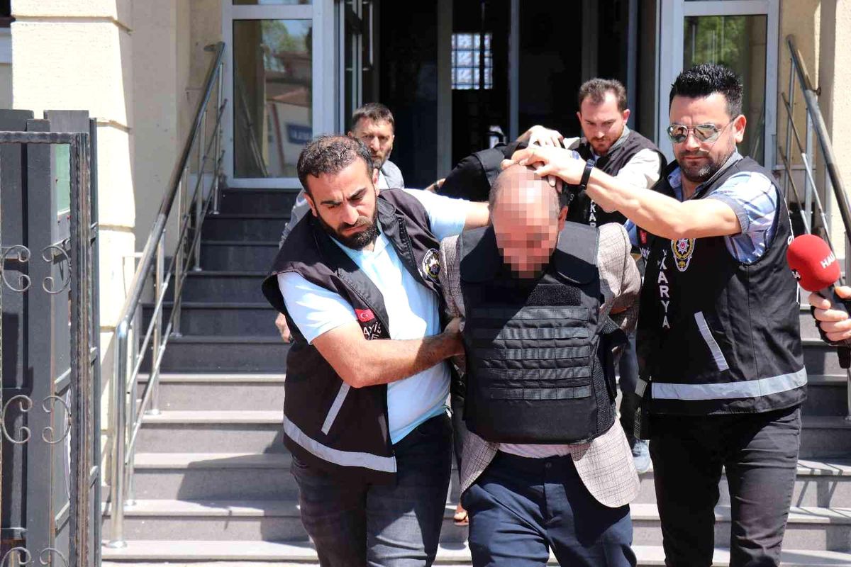 Halk Eğitimi Merkezi Müdürü kardeşini vuran şüpheli tutuklandı