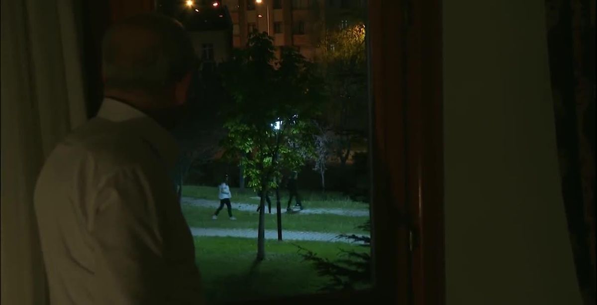 Kılıçdaroğlu: 'Evimiz Karanlıktı Ama Gençlerin Enerjisi Türkiye'yi Aydınlatacak Gibi Görünüyor. Birlikte Aydınlığa Kavuşturacağız Bu Ülkeyi'