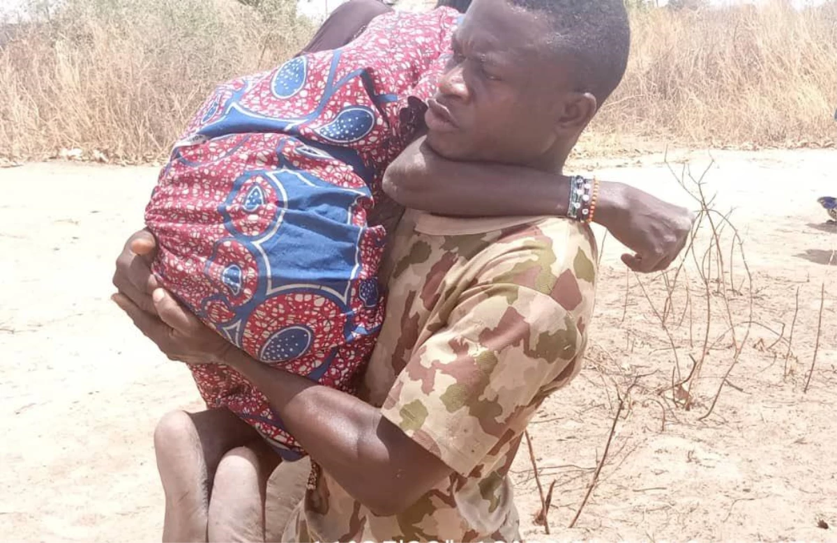 Nijerya\'da teröristlerin rehin aldığı 798 sivil kurtarıldı