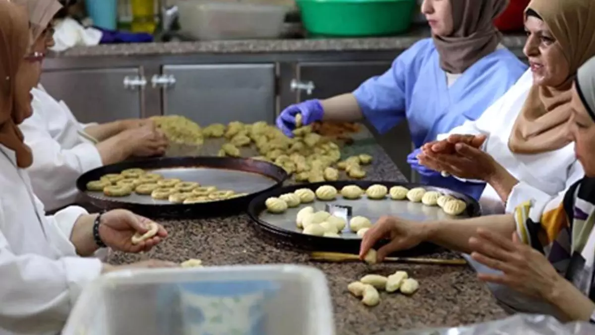 Ramallah\'ta Ramazan Bayramı Hazırlıkları