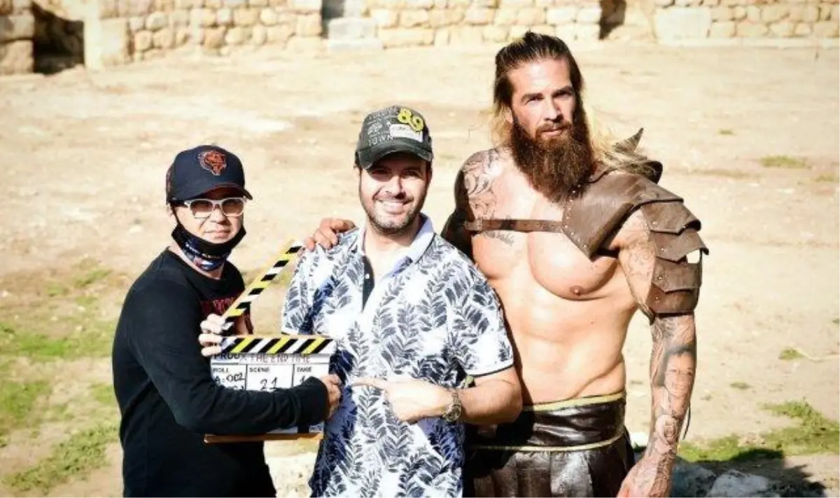 Türk asıllı Amerikalı Senarist yapımcı ve yönetmen Sean GK\'nın yazdığı film tarihe geçti