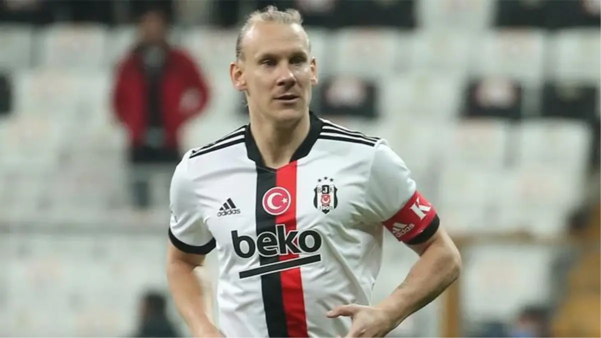 Düşük performansı etkili oldu! Beşiktaş, Domagoj Vida ile sözleşmesini yenilemeyecek