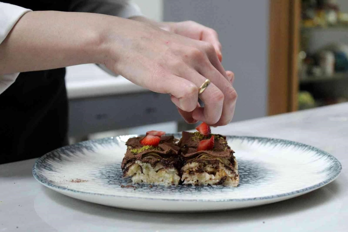 Bayram sofralarının yıldız tatlısı soğuk baklavanın püf noktaları