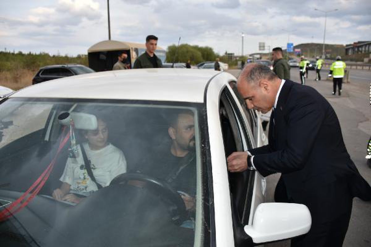 Son dakika haber! Bayram tatilinde 210 bin polis ve jandarma yollarda görev yapacak