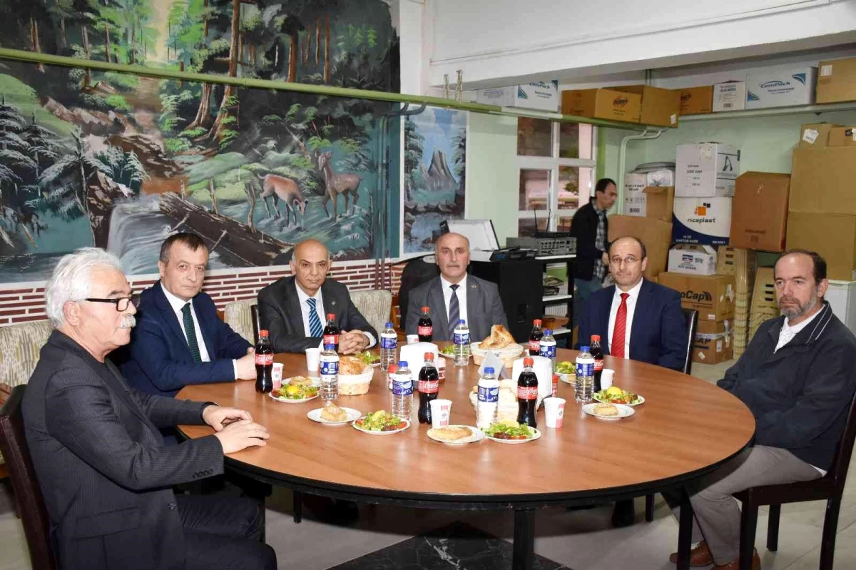 İl Genel Meclis Başkanlığı, Özel İdare personelleri ile iftarda bir araya geldi