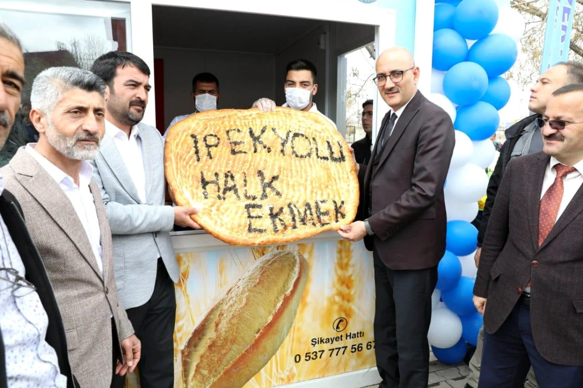 İpekyolu\'nda halk ekmek satışı başladı