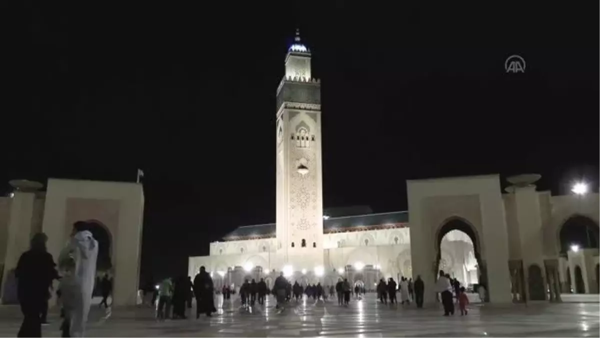 KAZABLANKA - Fas'ta Kadir Gecesi idrak edildi