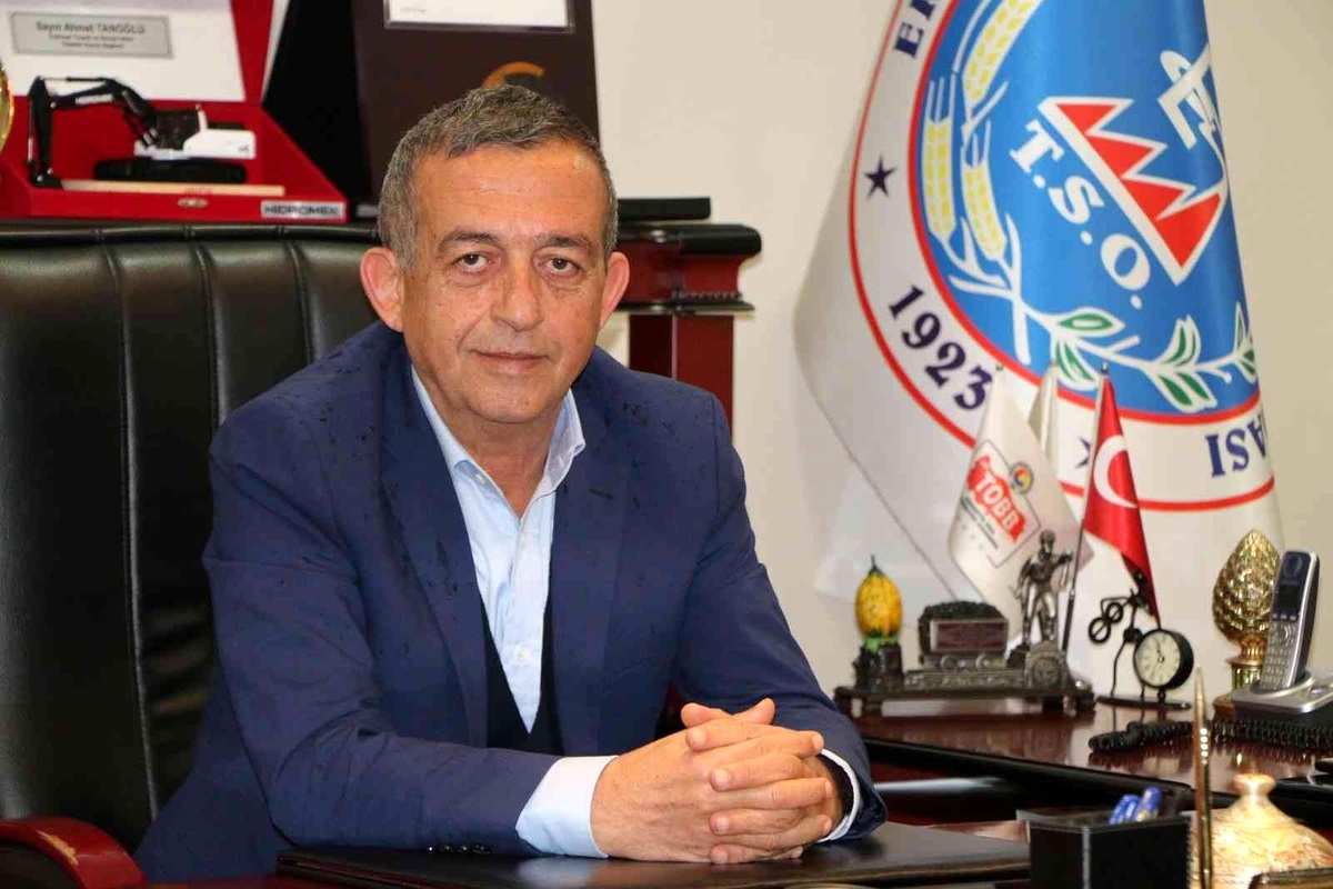 Tanoğlu: "Erzincan halkının ve İslam aleminin Ramazan Bayramı mübarek olsun"