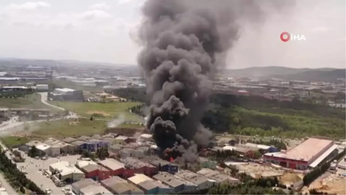 Son dakika haber! Tuzla\'da korkutan işyeri yangını... Patlama sesleri duyuldu