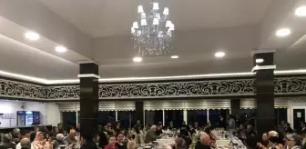 Burhaniye' de gaziler ve gazi ailelerine iftar yemeği