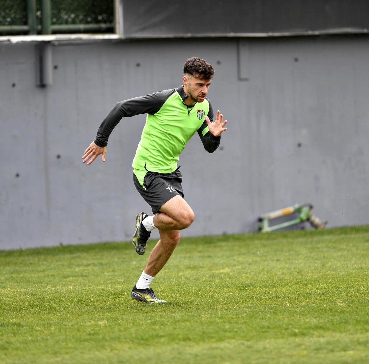 Bursaspor son antrenmanını Manisa\'da yaptı