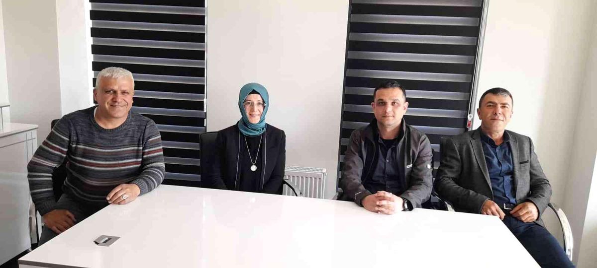 Son dakika haberi | CHP Genel Başkan Yardımcısı Erkek\'e eleştiri: "Kendi partili belediyelerindeki iş cinayetlerine bakıp, bunlara çözüm üretmeli"