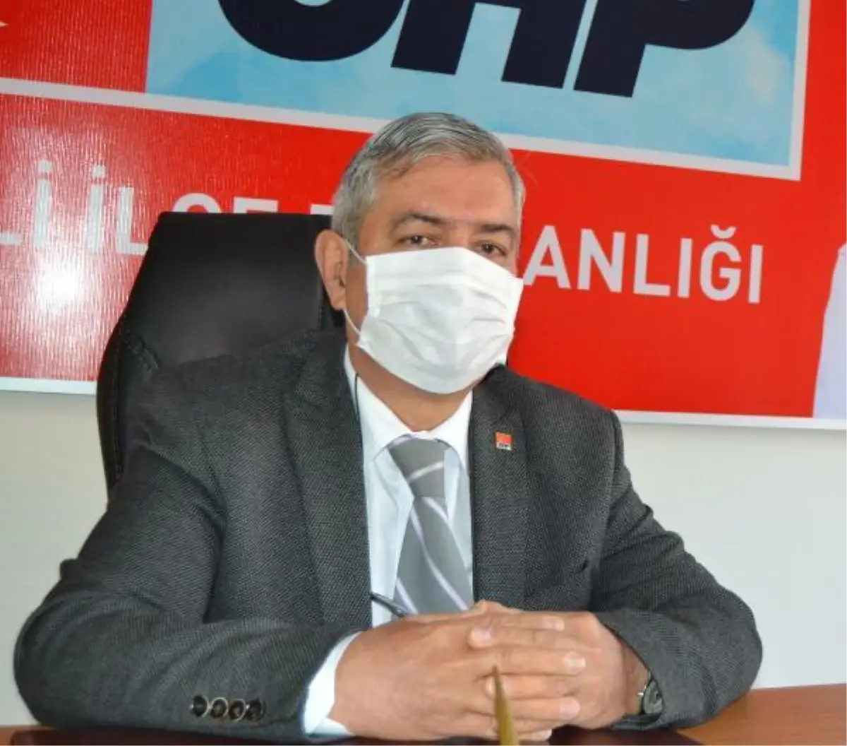 CHP ilçe başkanına, kadın kolları başkanına hakaretten para cezası