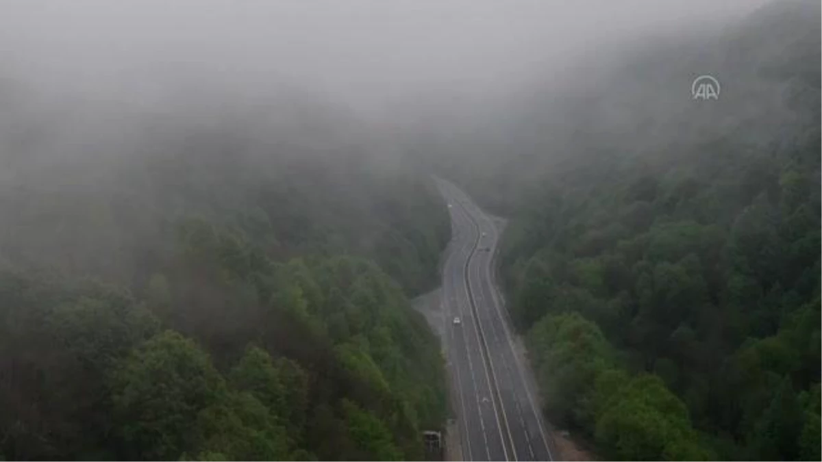 (DRONE) Batı Karadeniz bağlantı yolunda sis etkili oluyor