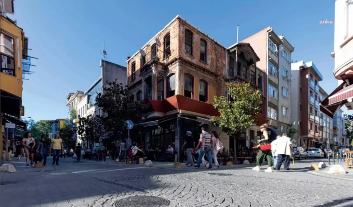 Kadıköy Geçinemiyoruz Platformu'nun Raporuna Göre İlçede Asgari Ücretin Altında Kirası Olan Sadece 3 İlan Var