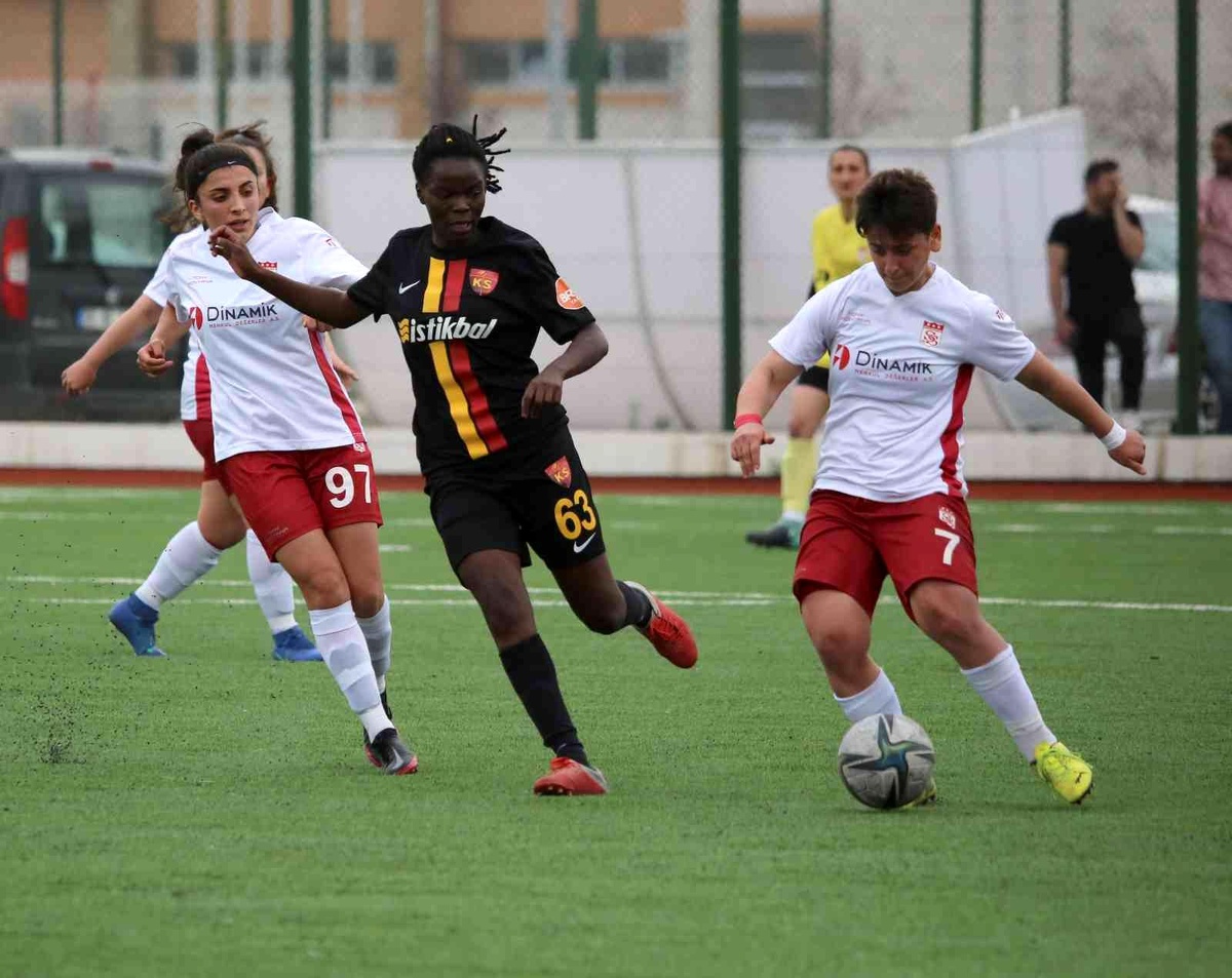 Kadın Futbol Süper Ligi: Sivasspor: 0 Kayserispor: 1