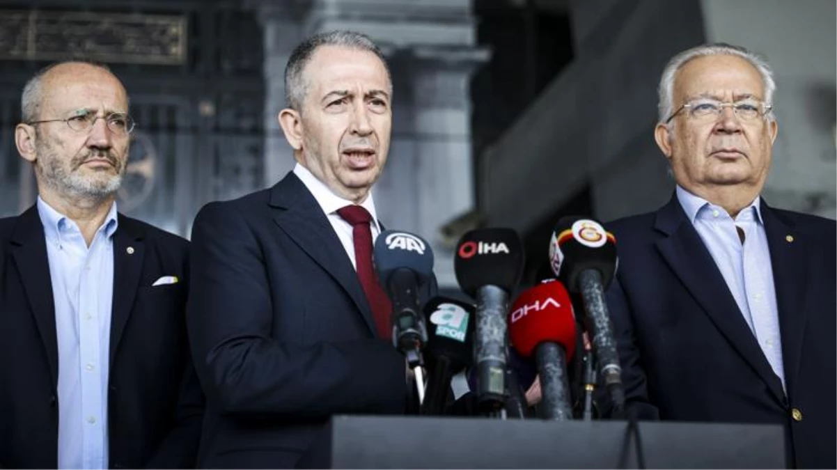 Galatasaray'ın başkan adaylarından Metin Özürk: Kulüp rehin alınmıştır, Burak Elmas'ın başkanlığını tanımıyoruz