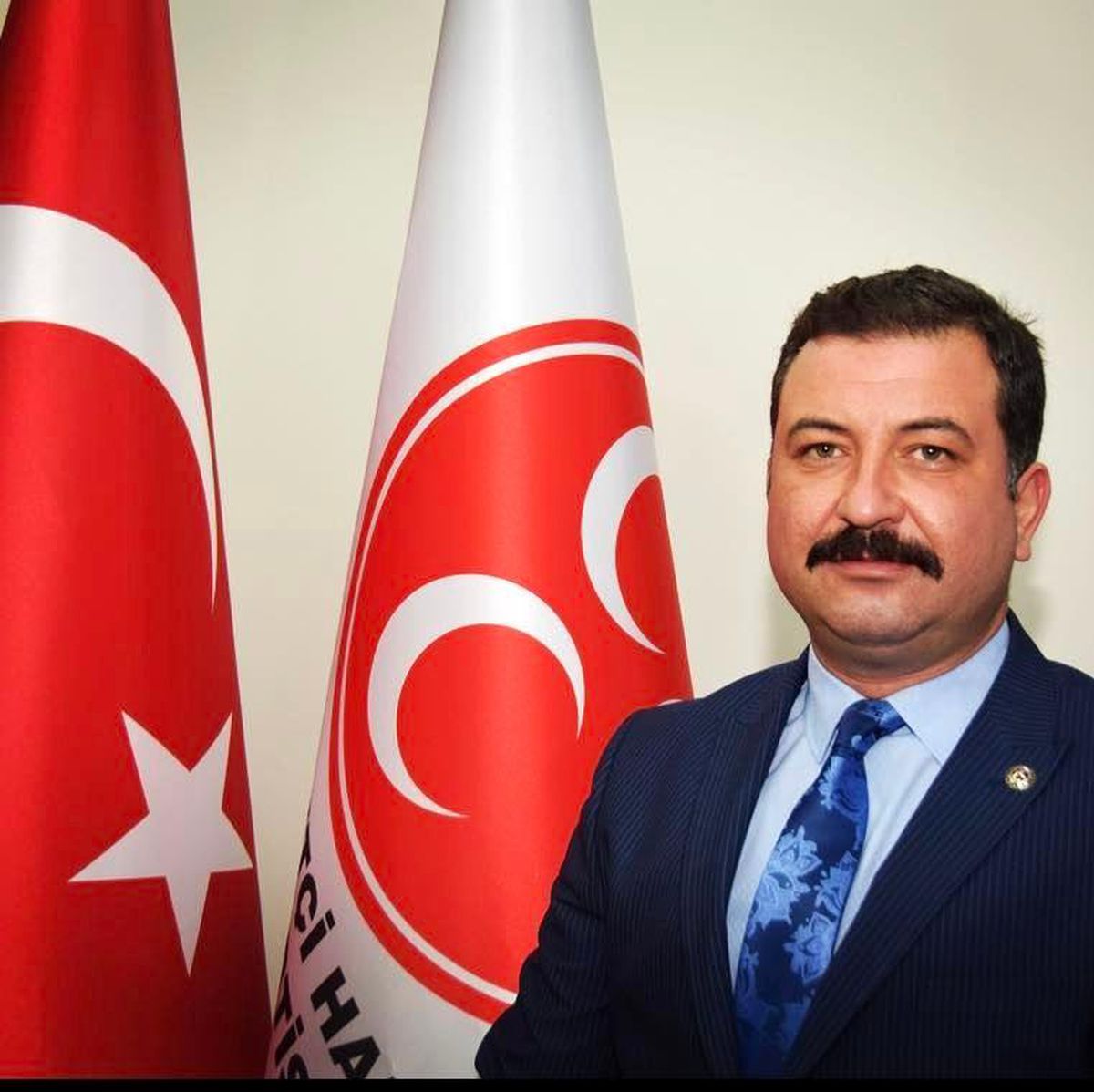 MHP\'den ihtiyaç sahiplerine yardım ve bayram şekeri
