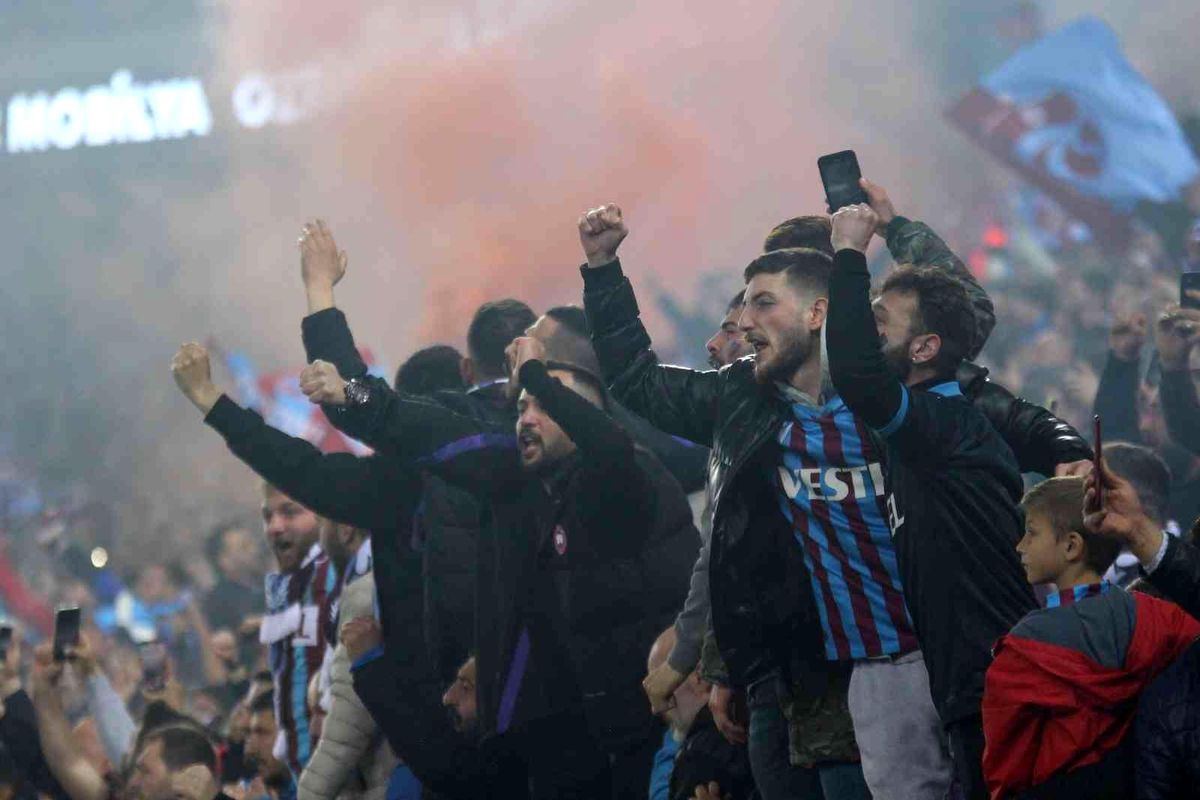 Spor Toto Süper Lig: Trabzonspor: 2 Antalyaspor: 2 (Maç sonucu)