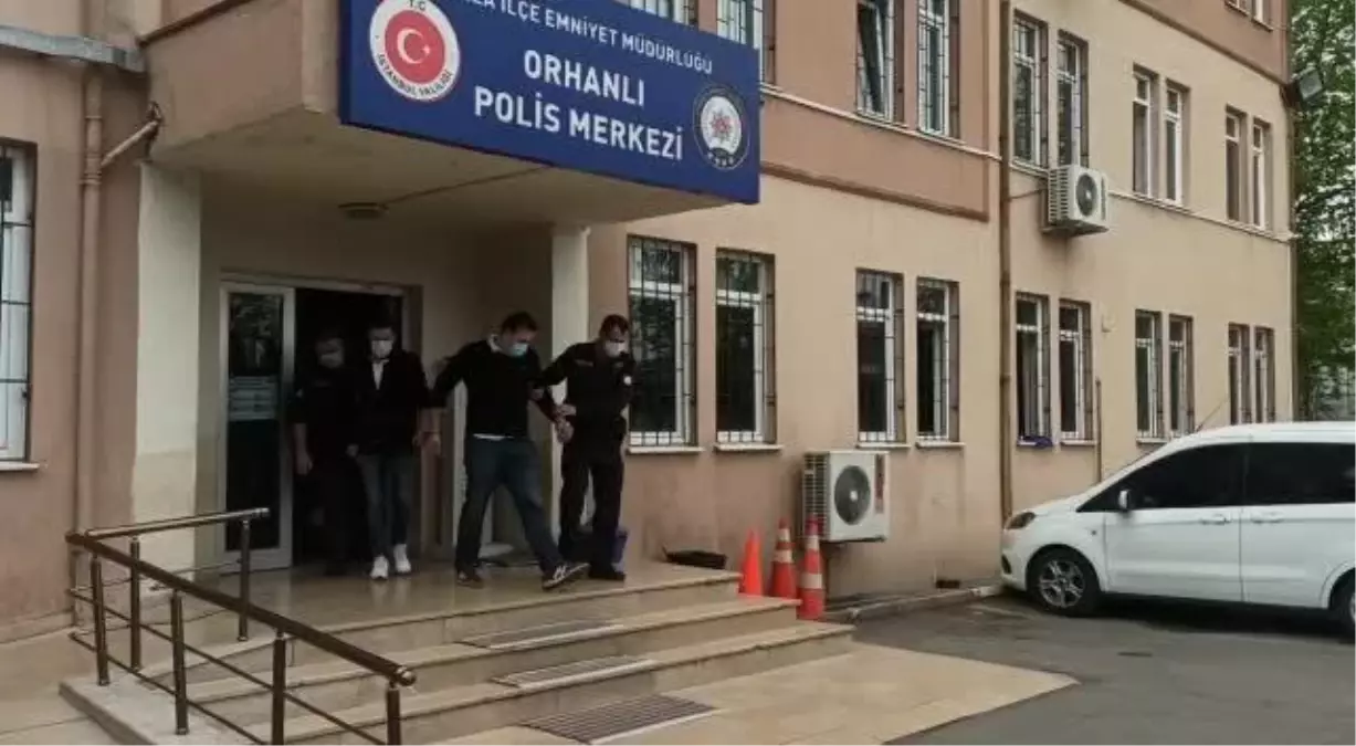 Tuzla'da Yanan Fabrikanın Sahibi ve Bir Görevlisi Adliyeye Sevk Edildi