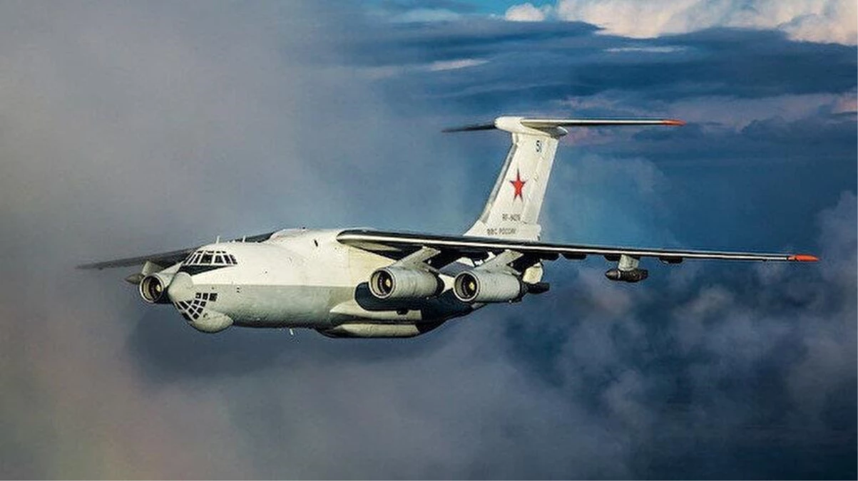 Azerbaycan hükümeti duyurdu! Hava sahası Rus askeri uçaklara kapatıldı