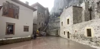 Dünyaca ünlü Sümela Manastırı yeniden ziyarete açıldı