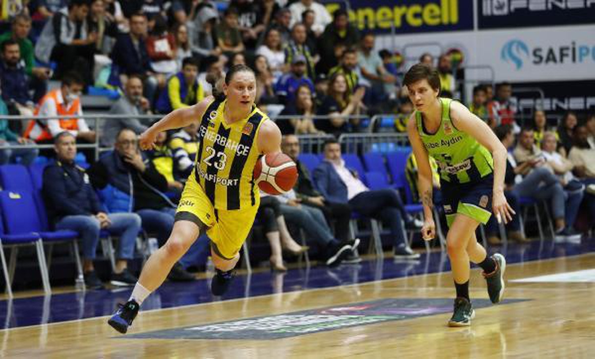 Fenerbahçe Safiport - Nesibe Aydın: 73-71
