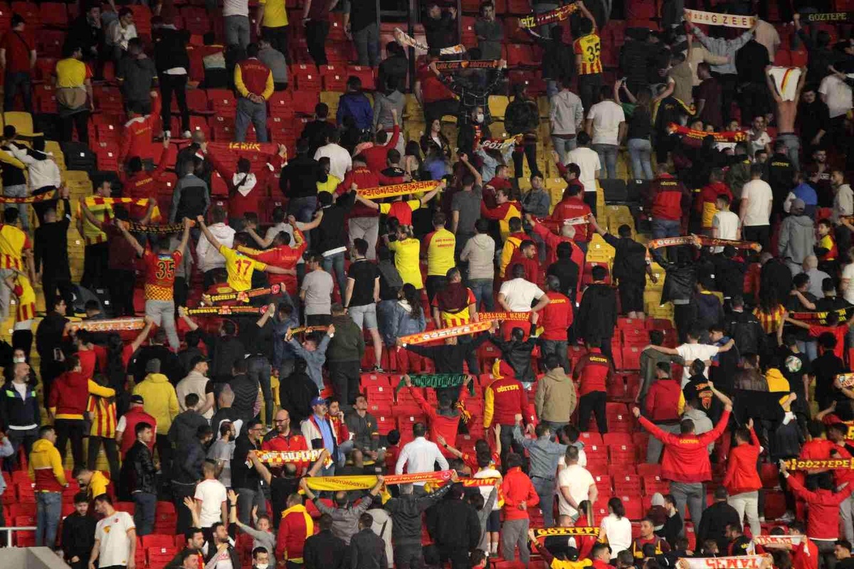 Spor Toto Süper Lig: Göztepe: 1 - Çaykur Rizespor: 7 (Maç sonucu)